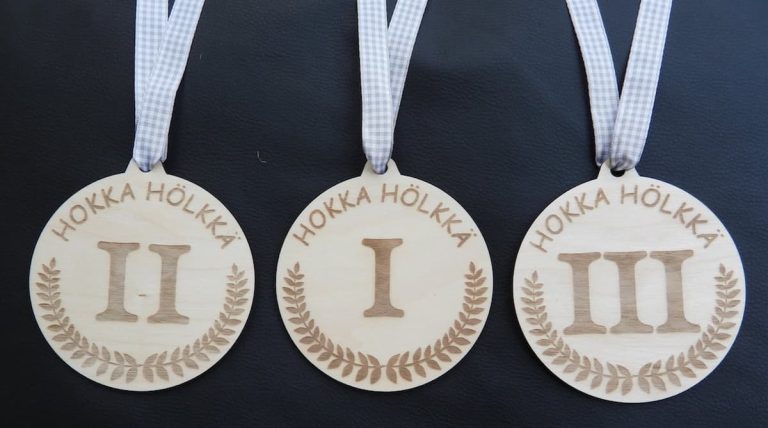 Hokka hölkkä 2026 mitalit